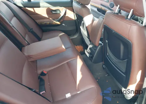 2007 BMW 328Xi z USA, uszkodzony, nr VIN WBAVC93567KX56033